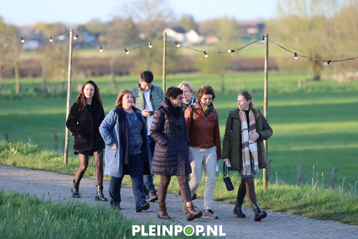 Donderdagavond 13 04 2023              (42)